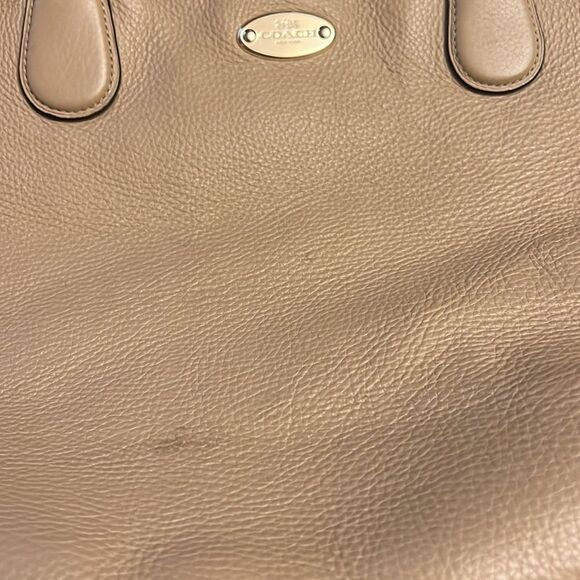 COACH bag with Chain straps detail. See pictures for corner wear. *HOST PICK - Picture 2 of 14